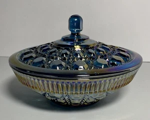 INDIANA BLUE CARNIVAL GLASS WINDSOR PATTERN CANDY DISH WITH LID - Picture 1 of 3