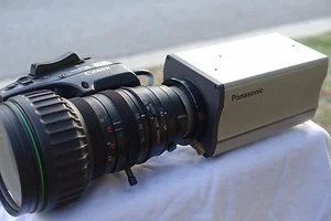 Panasonic AW-E600 Video Camera w/ Canon YH18x6.7 1x12 Zoom Lens - USED - Picture 1 of 11