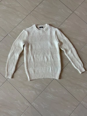 #2734 Suéter Saks Fifth Avenue Moderno Para Hombre Marfil Talla M Foto 1 de 4