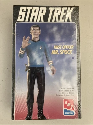 AMT Star Trek First Officer Mr. Spock #8704 Special Collectors Series NEW M1 - Image 1 of 4