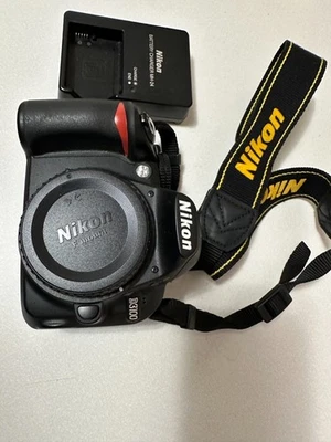 Nikon D3100 Digital SLR Camera Body Black - Image 1 of 4
