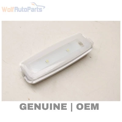 AUDI RS7 2014-2018 - Luz de tocador/maquillaje 4H0947105C Foto 1 de 4