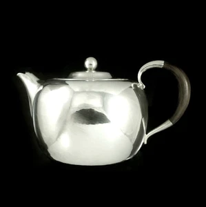 Georg Jensen. Sterling Silver Tea Pot #847B. 1933-44 Hallmarks. - Picture 1 of 6
