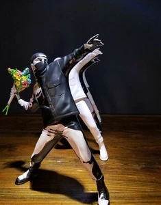 Home Décor BANKSY FLOWER BOMBER Double ColorsCeramics Art Statue Figure Model  - Picture 1 of 3