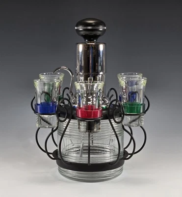 Dispensador de licor cromado de vidrio Park Sherman con soporte para vasos de chupito MCM de colección  Foto 1 de 4