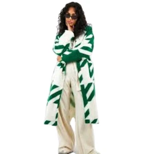 Boohoo Green & White Oversized Dogtooth Wool Look Overcoat Womans Size 4 Italian - Picture 1 of 23