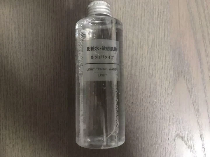 Сделано в ЯПОНИИ MUJI чувствительная кожа легкая тонизирующая вода «легкая» 200 мл - Изображение 1 из 1