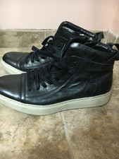 John Varvatos Mens Black 315 High Top Sneakers, inside zipper. Size 9 Excellent.