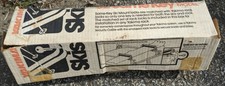 Yakima 3E Ski Rack with matching locks in very good used condition original box
