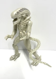 Lanard Alien Collection Xenomorph Drone 7” Walmart Esclusiva Figura Aliena Sciolta - Foto 1 di 8