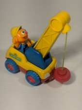 Vintage 1999 Tyco Sesame Street Magnetic Construction Set Elmo & Ernie Crane