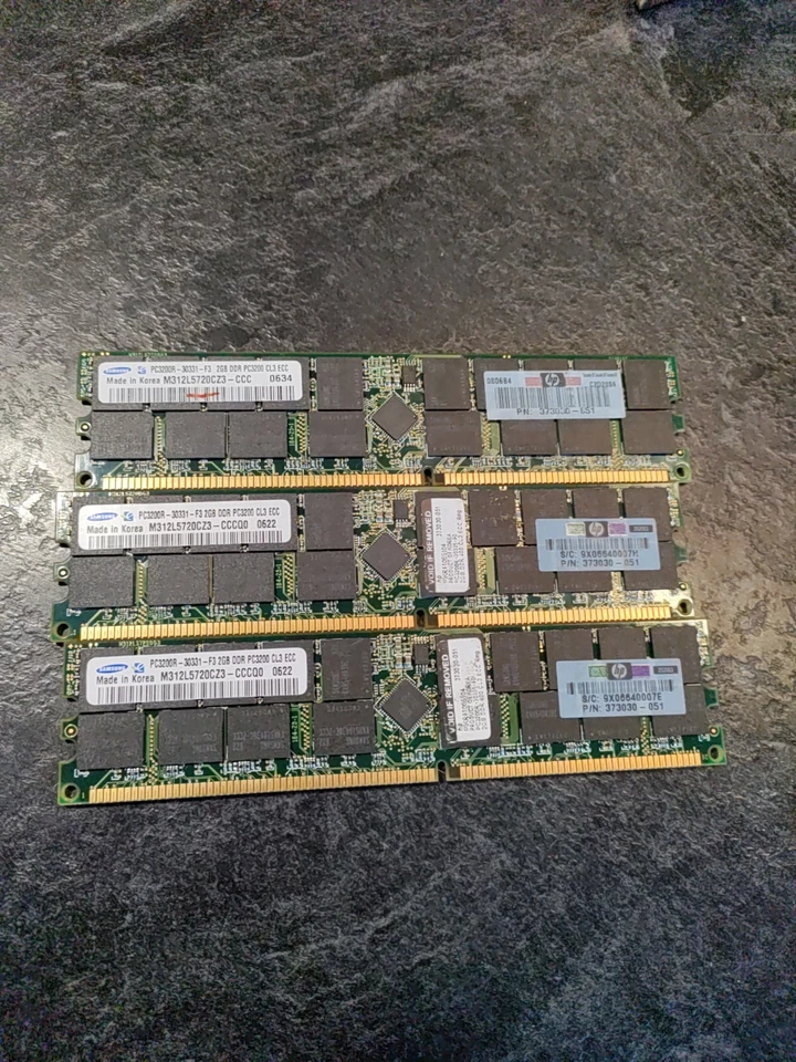 3 x Samsung M312L5720CZP-CCCQ0 2GB Memory RAM PC3200R-30331-F0 HP 373030-051 - Image 1 of 1