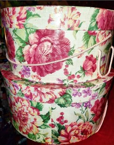 Set of 2 Nesting Vintage Hat Box Victorian Floral Size 7x14" 6x13" Easter Pink