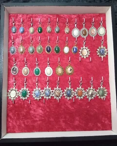 36-teilges Schmuck-Konvolut - Anhänger - Neu - Halbedelsteine mit Schaukasten - Bild 1 von 11