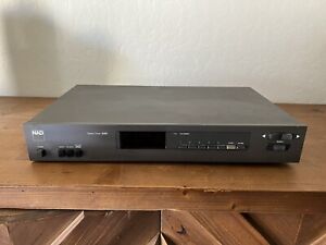 NAD 4155 AM/FM Stereo Tuner Tested  Working 