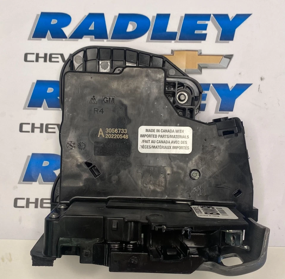 NEW GM OEM LOCK- GENERAL MOTORS GMC 13533615 - Image 1 of 1