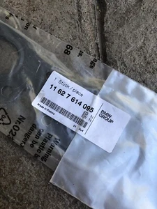 BMW Genuine 5 6 7-Series Exhaust Manifold Gasket V8 550i 650i 750i NEW - Bild 1 von 3