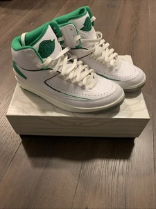 Retro Air Jordan 2 Retro - Lucky Green - Picture 1 of 12