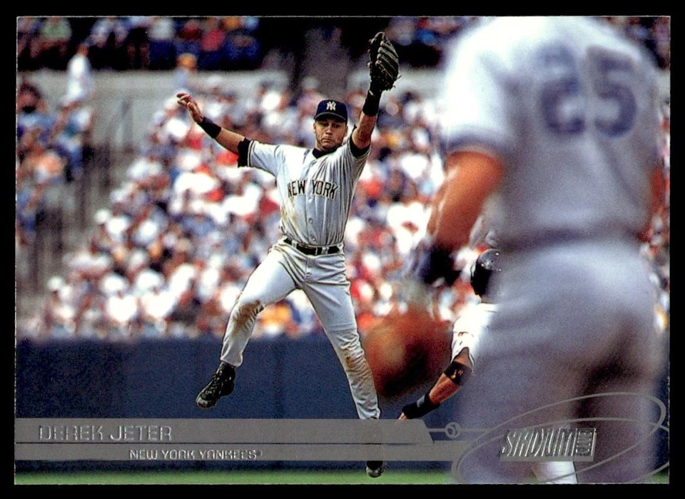 2002 Topps STADIUM CLUB Derek Jeter #SS - Image 1 of 2