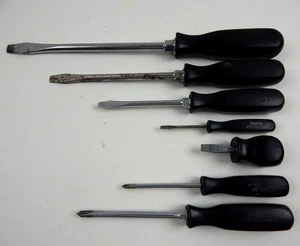 SNAP-ON 7 Piece Black Hard Handle Screwdriver Set Flat Slotted & Phillips USA - Picture 1 of 4
