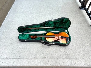 1978 Suzuki Violin Model 101 with Bow and Case - Picture 1 of 10