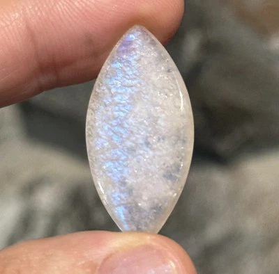 16.3ct 32.5x15.8x4mm Rare Belomorite Rainbow Moonstone Marquis Cabochon Gemstone - Image 1 of 4