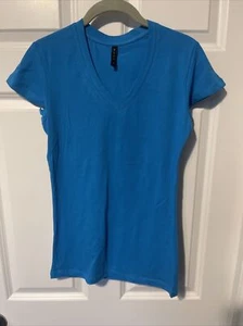 Y-Shirt Mädchen V-Ausschnitt 5 % Elasthan & 95 % Baumwolle einfarbig aquablau Damen T-Shirt - Bild 1 von 5