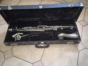 Selmer Bundy USA  ALTO CLARINET   Parts Or Repair As Is 17414  Case Bell Neck  - Picture 1 of 15