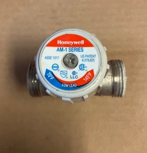 Honeywell Valvola di miscelazione termostatica 1/2" Union - Foto 1 di 18