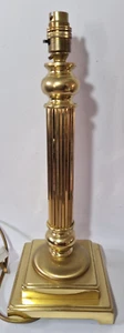 LARGE 16.5" HEAVY REEDED GREEK COLUMN BRASS TABLE LAMP - Picture 1 of 12