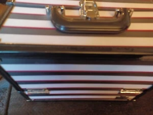 Large Caboodles Cosmetics / Jewelry Box Latch Handle Makeup Case - Striped - Picture 1 of 7
