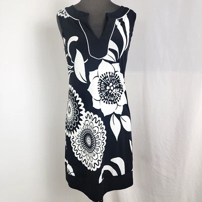 Vestido sem mangas Wishes, Wishes Wishes feminino preto e branco floral tamanho médio - Imagem 1 de 4