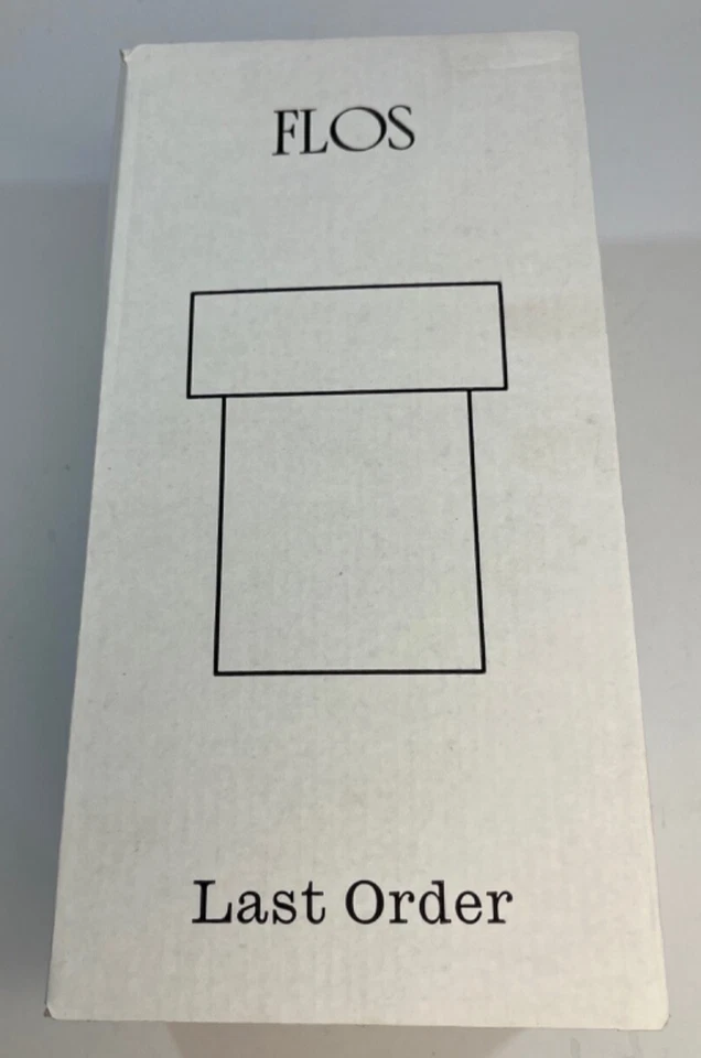 Abajur de mesa canelado Flos Last Order design Michael Anastassiades 2020 SEM TAMPA - Imagem 1 de 4