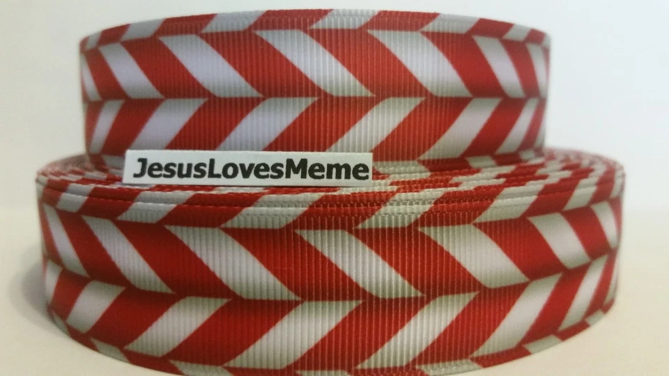 Grosgrain Ribbon Candy Cane Rope Red & White Swirl Pattern Crafts Hair Bows , 1" - Image 1 of 1
