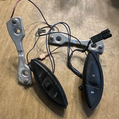 Рулевое колесо Lincoln Mark VIII круиз-контроль переключатели 93-94 / F3LC-9D780. LT2 - Изображение 1 из 4