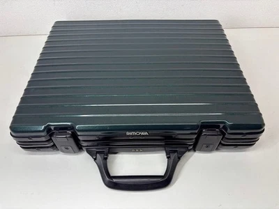 Maletín RIMOWA Attache Case Bag verde policarbonato Foto 1 de 4