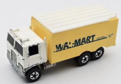 Hot Wheels Prototipo Hiway Hauler Walmert. piastra di base avvitata.... - Immagine 1 di 4