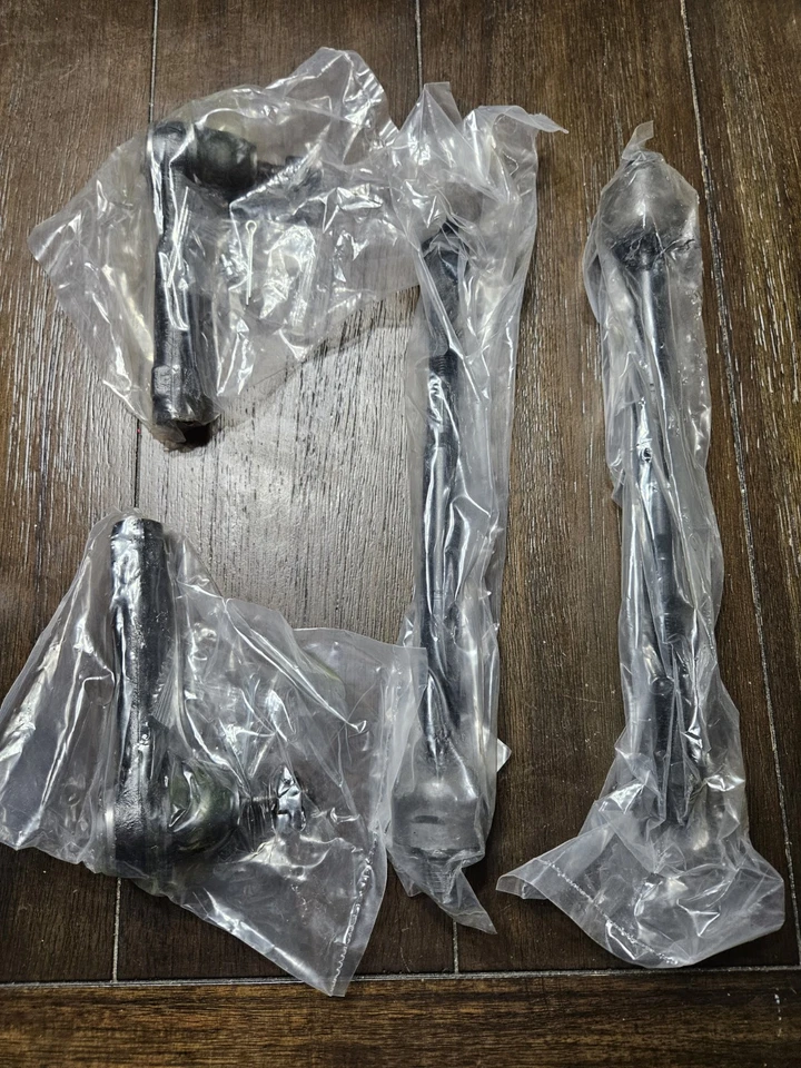 Tie Rod set 07-12 Dodge Caliber & 07-17 Jeep Compass & Patriot - Image 1 of 1