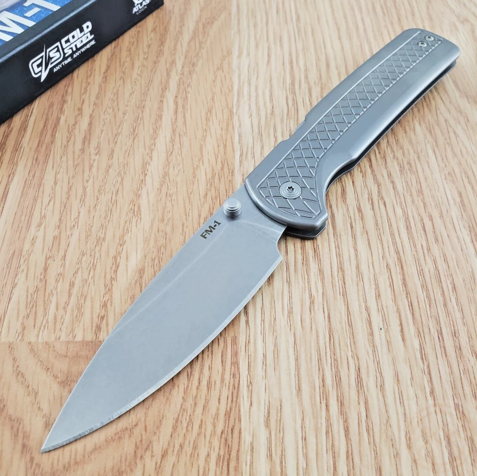 Cuchillo Plegable Cold Steel FM-1 3.5" S35VN Hoja de Acero Lavado a Piedra Mango de Titanio Foto 1 de 4