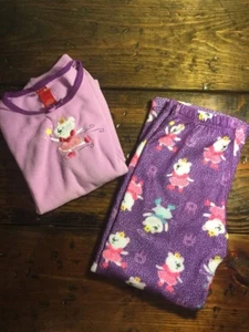 Girls Long Sleeve & Pants Purple Pajamas Bear Ice Skating Size Medium * - Picture 1 of 5