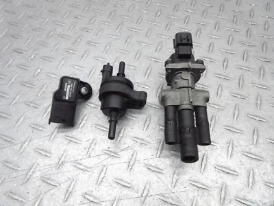 Lote de solenoide de válvula sensor MAP de presión de admisión de aire Victory High-Ball 2012 Foto 1 de 4