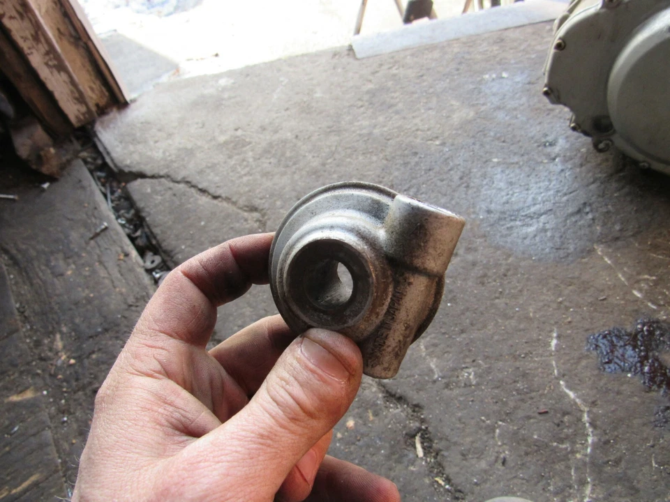 1981 suzuki gs550 l speedometer drive - Image 1 of 1