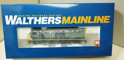Walthers 910-19478 HO CSX RAILROAD 9996 EMD F40PH Diesel with ESU Sound & DCC - Image 1 of 4