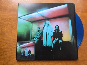 WOLF ALICE - BLUE WEEKEND 12" BLUE VINYL - please see detail - Picture 1 of 3