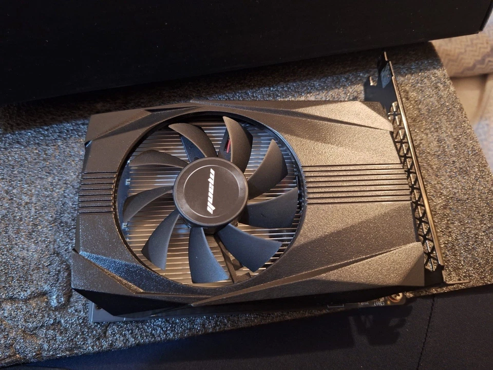 Scheda Video Geforce GTX 1630 Nvidia 4GB GDDR6 64-bit DVI-D HDMI PCI-E3 - Immagine 1 di 4