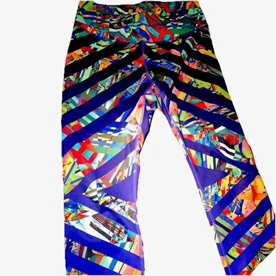 Joggers capri de atletas talla mediana coloridos Foto 1 de 4