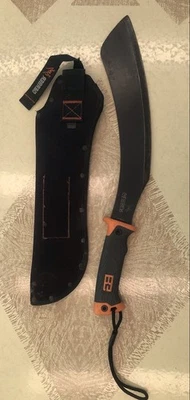 Мачете Gerber Bear Grylls с фиксированным лезвием Parang с черными нейлоновыми ножнами No 4660613A - Изображение 1 из 4