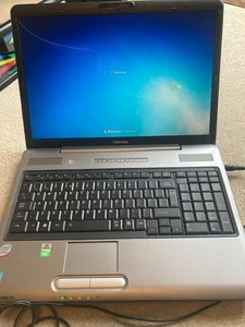Toshiba satellite PRO P300 - 1AY  laptop windows 7 - Picture 1 of 13
