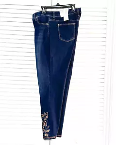 Chico's Jeans -Girlfriend Slim Ankle- Chico's size 1.5 (10) -Embellishments- NEW - Picture 1 of 5