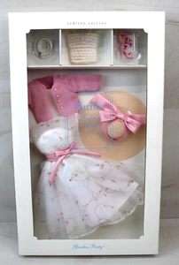 Mattel BFMC Silkstone Barbie "Garden Party" MPN: 26933 NRFB 2000 modello moda - Foto 1 di 7